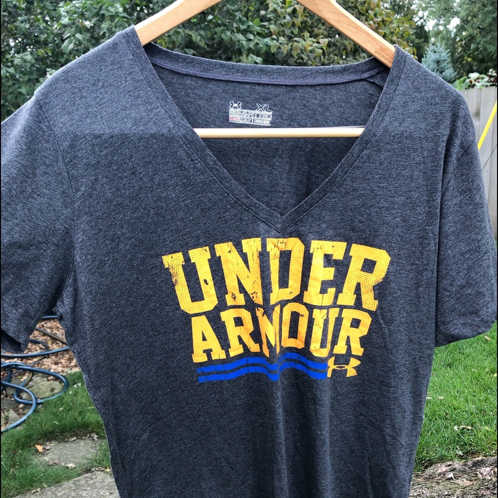 Women’s Under Armour T-Shirt